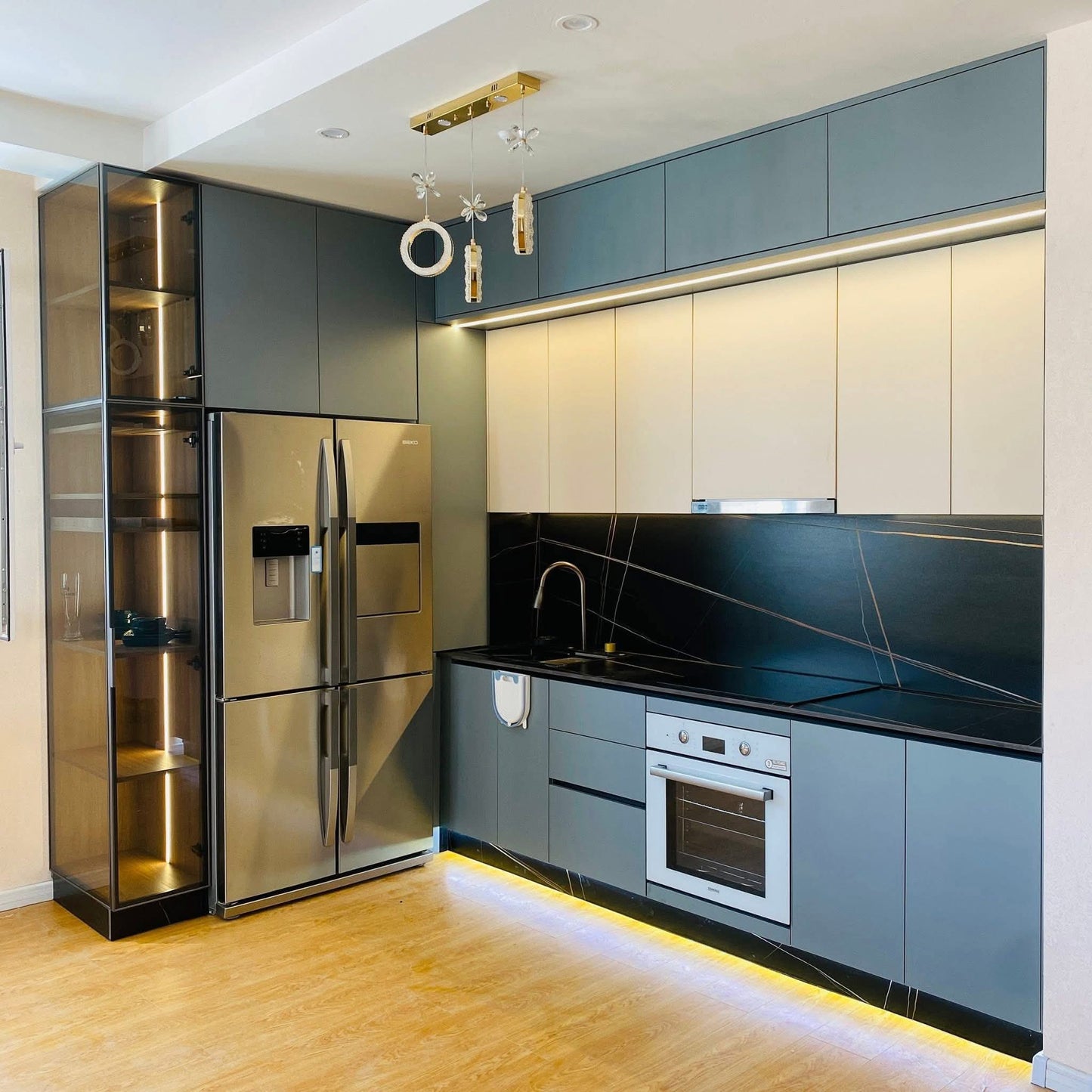 Diseños de cocinas con dobles fondos