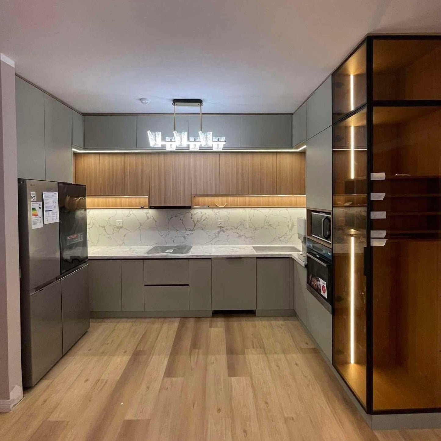 Diseños de cocinas con dobles fondos