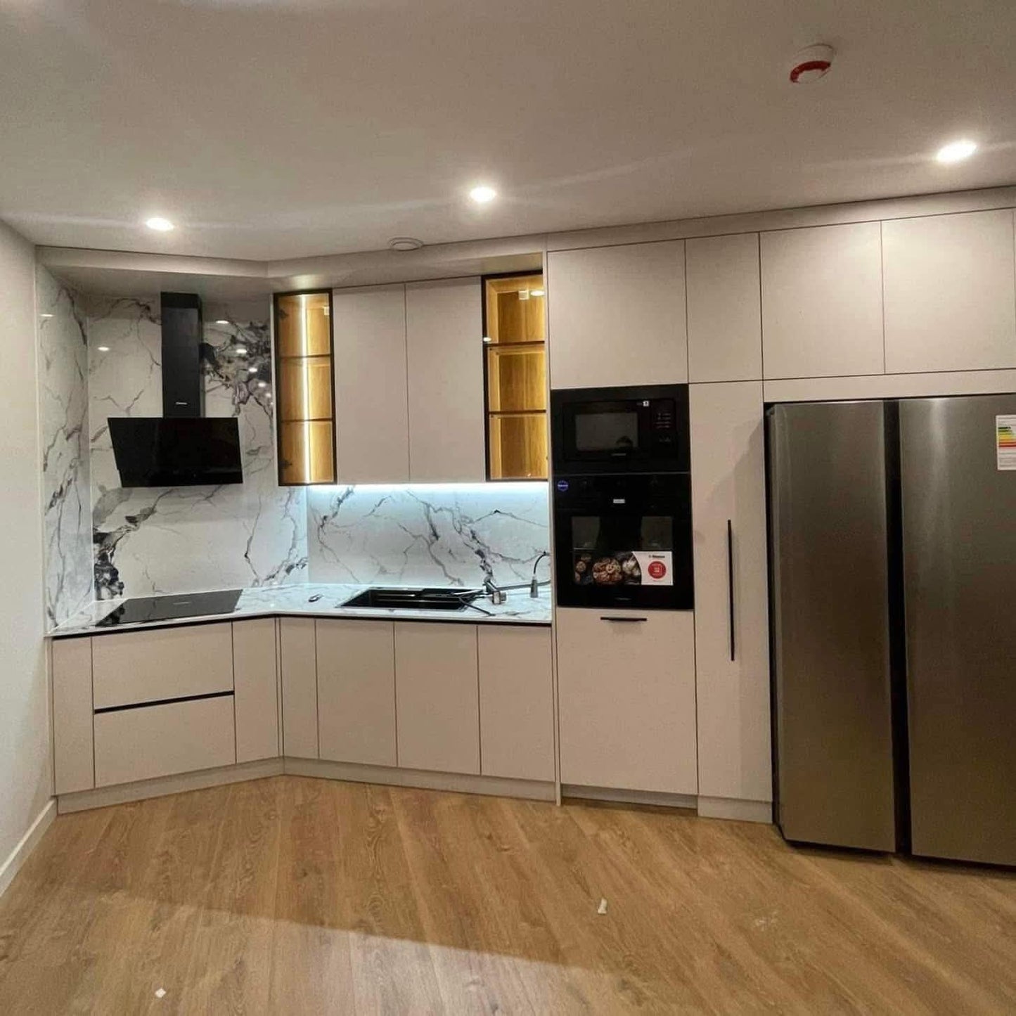 Diseños de cocinas con dobles fondos