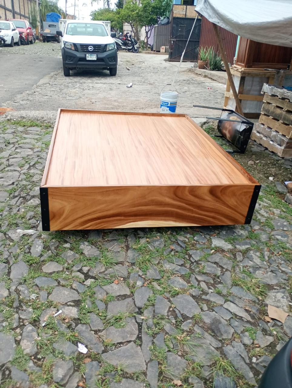 Modelo F5 con doble fondo