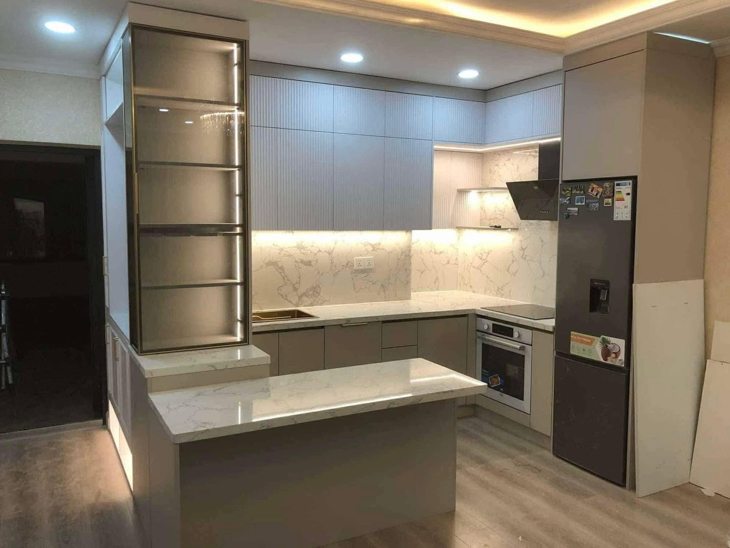 Diseños de cocinas con dobles fondos