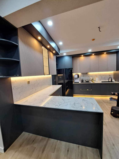 Diseños de cocinas con dobles fondos